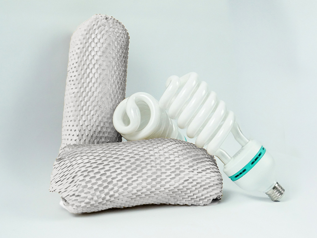 Vostinovy-papir-bily-baleni-zarovek